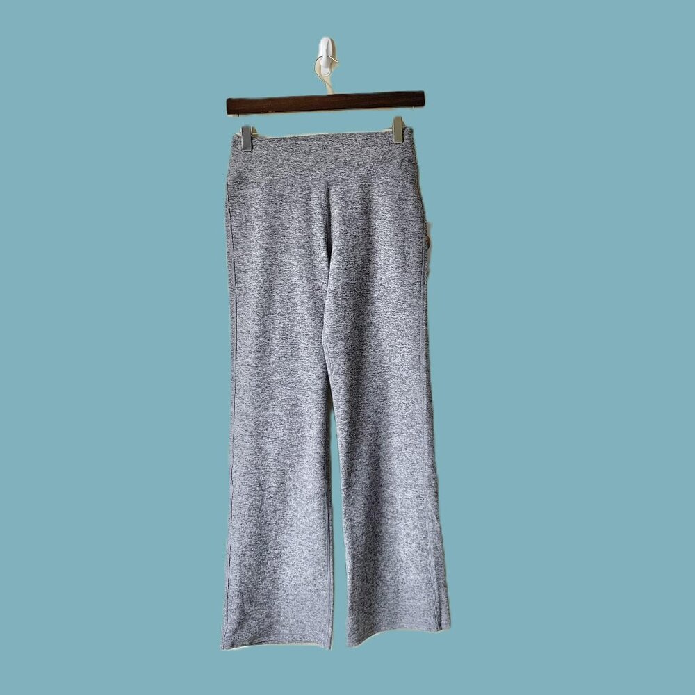 NWT Vuori Mid Rise Elevation Slim Bootcut Pants, Heather Grey, Size Small - Picture 6 of 12